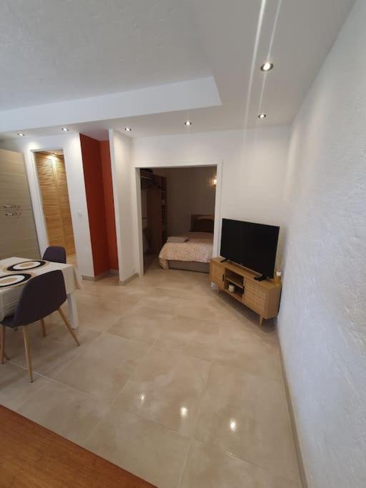 Appartement 30 M De La Plage 그리모 외부 사진